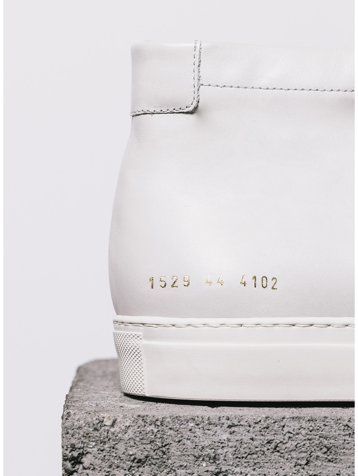 Common-Projects-9